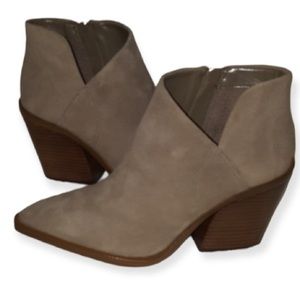 Vince Camuto Booties